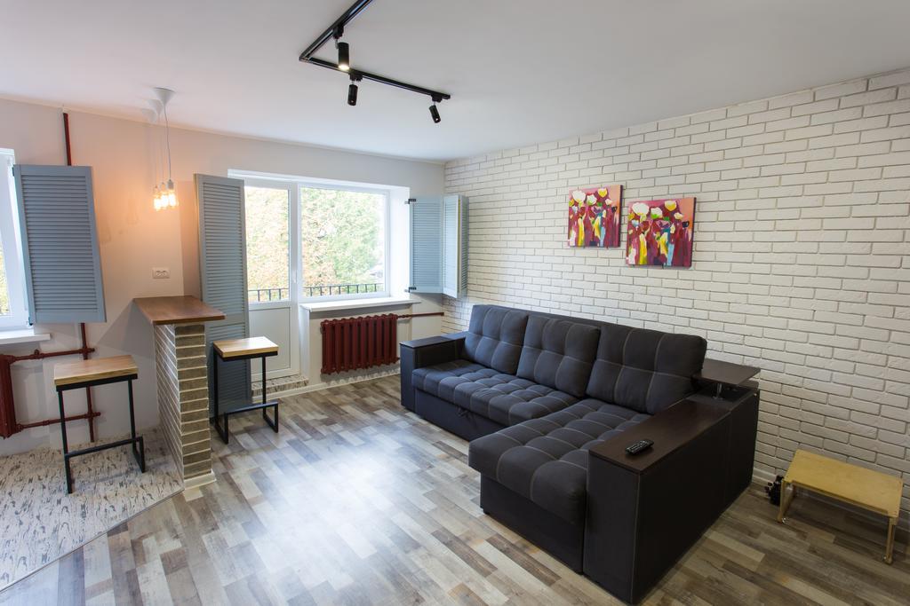 Loft Apartment Near Botanical Garden Kharkov Ngoại thất bức ảnh