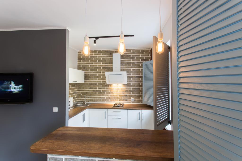Loft Apartment Near Botanical Garden Kharkov Ngoại thất bức ảnh