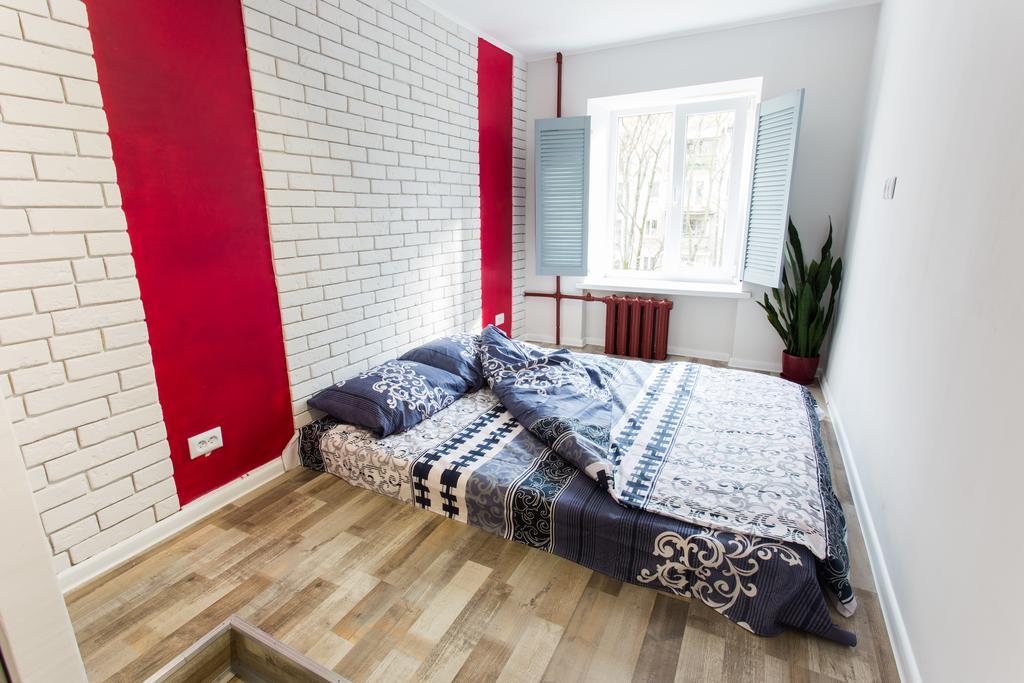 Loft Apartment Near Botanical Garden Kharkov Ngoại thất bức ảnh