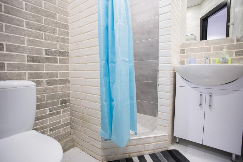 Loft Apartment Near Botanical Garden Kharkov Ngoại thất bức ảnh