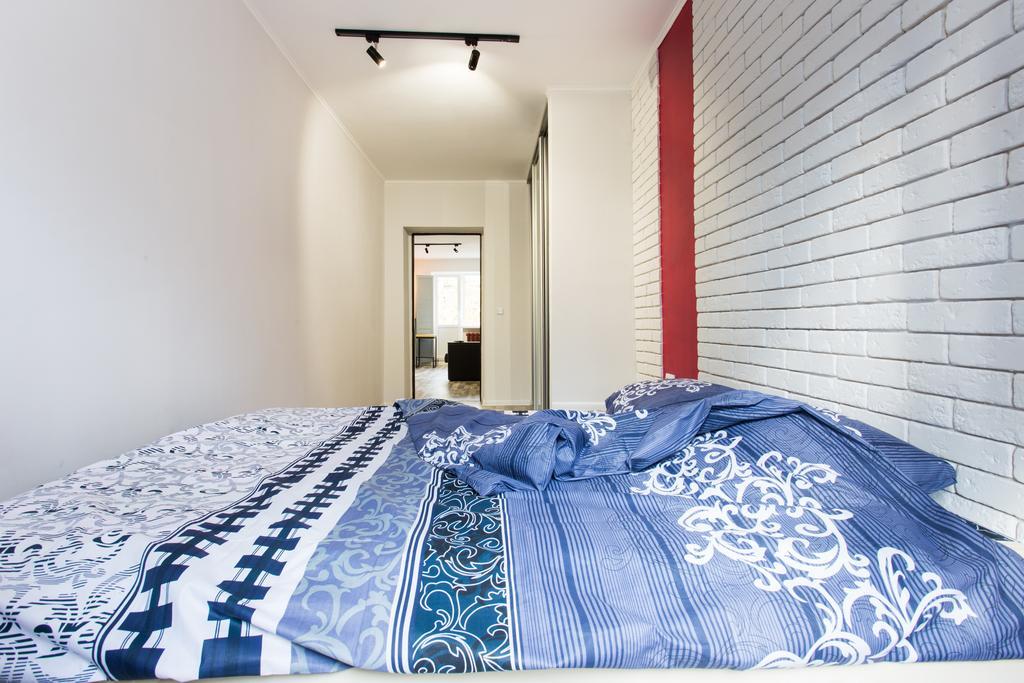 Loft Apartment Near Botanical Garden Kharkov Ngoại thất bức ảnh